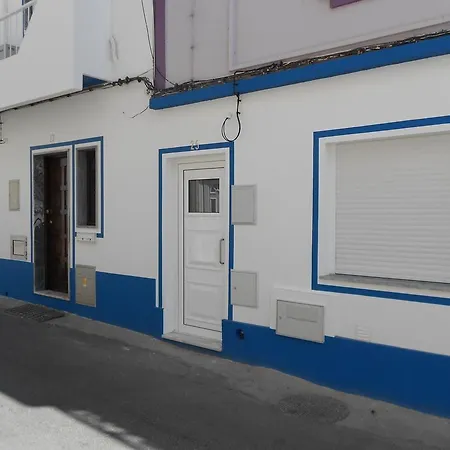 Sem Nome Guest house Alvor